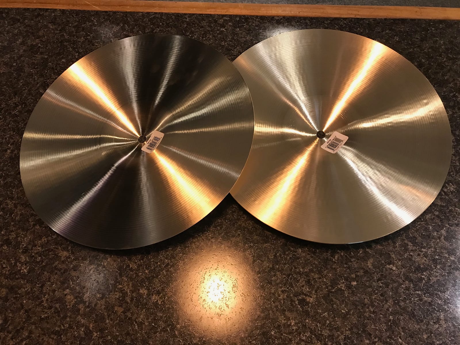 Zildjian A Series 14 in. New Beat Hi Hats – Used