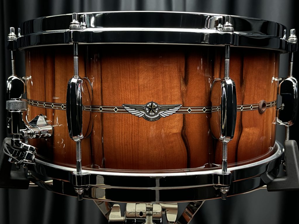 Tama

Star Factory Vault

6.5×14 Mahogany