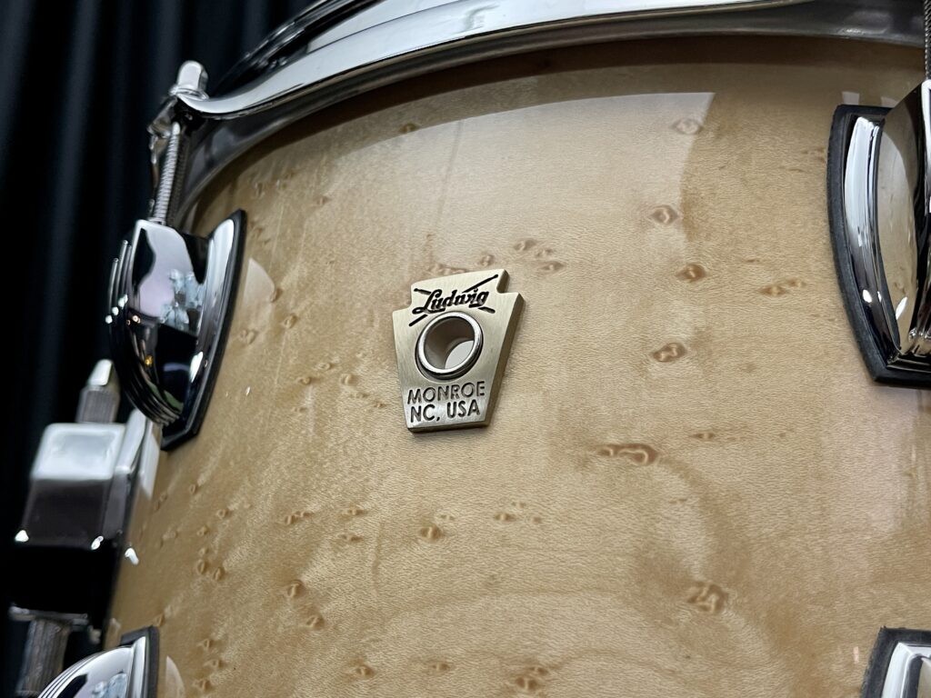 Ludwig Classic Maple Birdseye Downbeat Set Close Up of Birdseye
