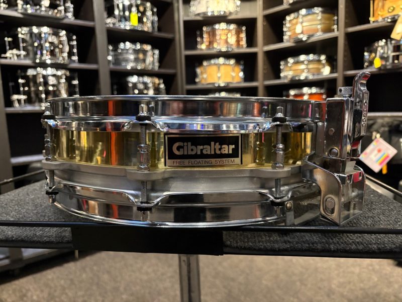 CB700 Gibraltar Vintage Brass Free Floater Piccolo Snare 3.5x14