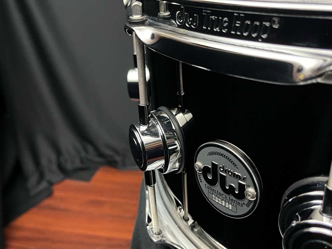 DW Used Drums Collector's Series 6.5×14 Black Nickel Over Brass Snare Drum - Image 6