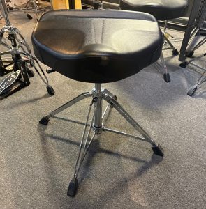 DW USED 9120AL Airlift Throne with Tractor Seat