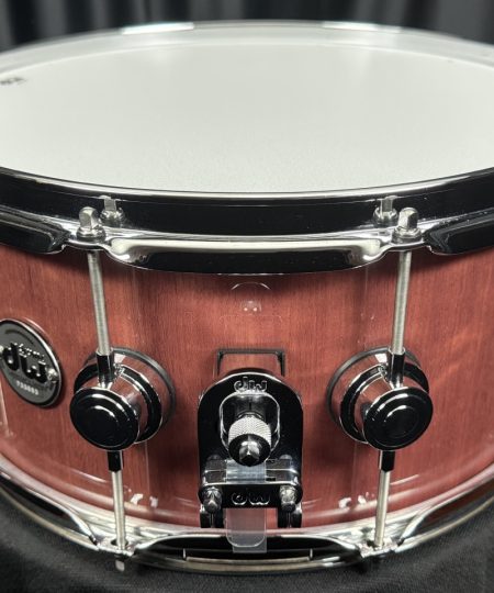 Alternative view of DW Drums Drum Workshop Collector's 6.5x14 Pure Purpleheart Snare