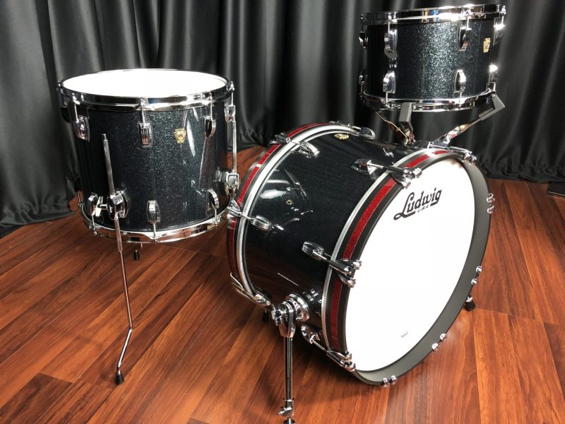 Ludwig Classic Maple Stingray 3pc Black Sparkle 12, 14, 20 Kit Red Sparkle Accent
