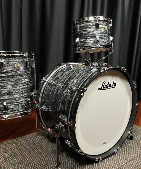 Alternative view of Ludwig Drums Sets USA Classic Maple Vintage Black Oyster Fab 13, 16, 22 Kit LUDCMFABVBO