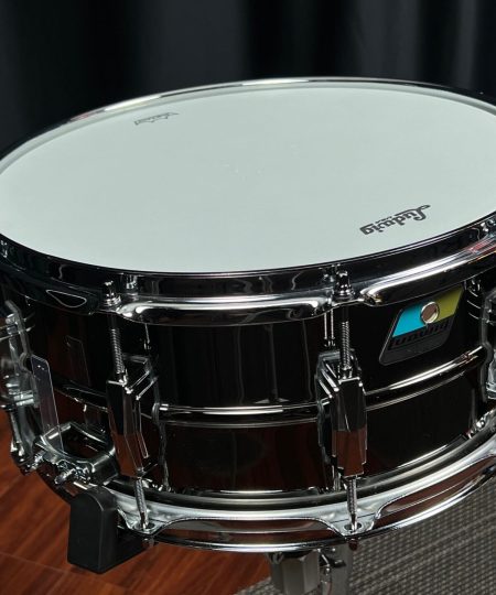 Ludwig Black Beauty B-Stock 6.5×14 in. Black Nickel over Brass Snare Drum LB417B