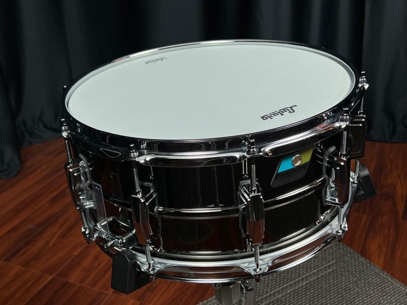 Ludwig Black Beauty B-Stock 6.5×14 in. Black Nickel over Brass Snare Drum LB417B