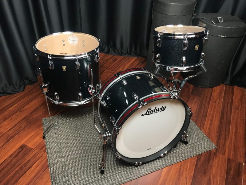 Ludwig Classic Maple Stingray 3pc Black Sparkle 12, 16, 20, Kit