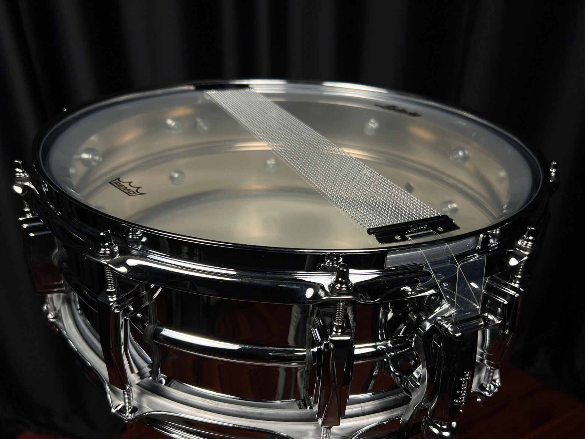 Ludwig Drums B-Stock LM400 Supraphonic 5x14 Chrome Over Aluminum Snare Drum - Image 4