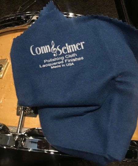 Alternative view of Conn-Selmer Polishing Detailing Cloth For Lacquer Drum Finishes