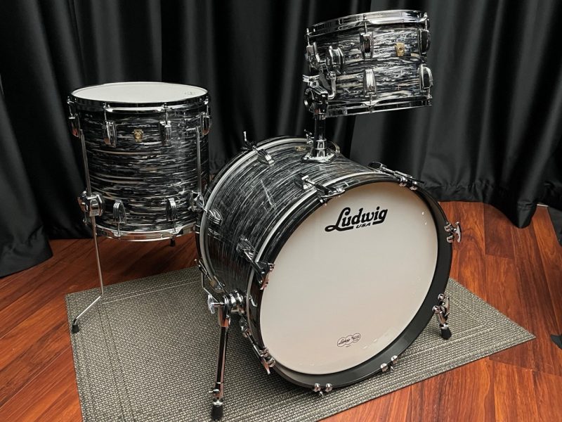 Ludwig Used USA Classic Maple Downbeat Vintage Black Oyster Kit