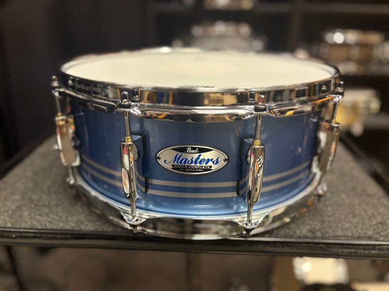 Pearl Used Masters Maple Complete 5.5x14 Snare Drum Chrome Contrail Metallic