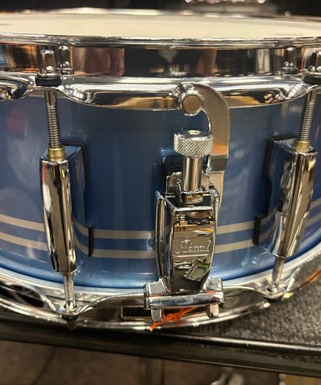 Alternative view of Pearl Used Masters Maple Complete 5.5x14 Snare Drum Chrome Contrail Metallic