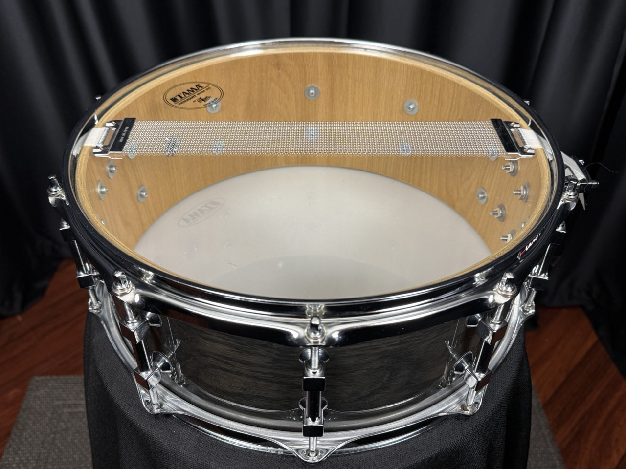 Tama MIJ Artwood Oak 5.5x14 Snare Drum Cherry Black Used - Image 5