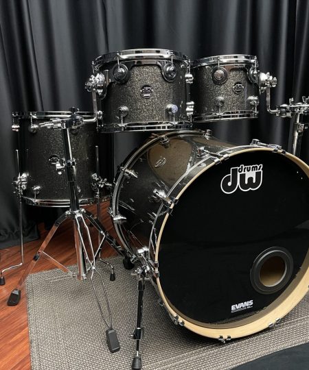 DW Used Drums Performance Series Maple 4pc Pewter Sparkle Set