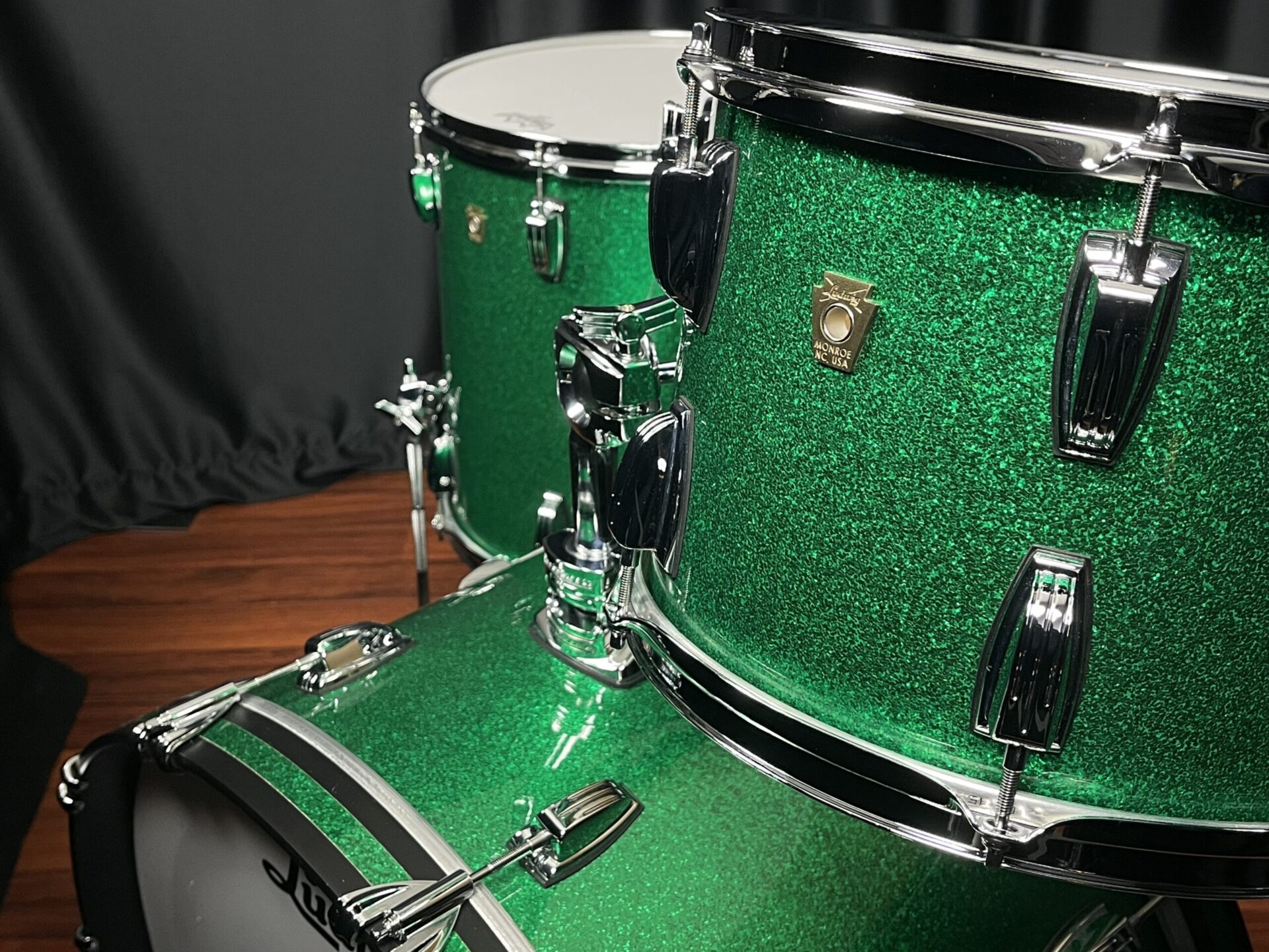 Ludwig Used Drums Sets USA Classic Maple Green Sparkle 13, 16, 24 Kit - Image 2