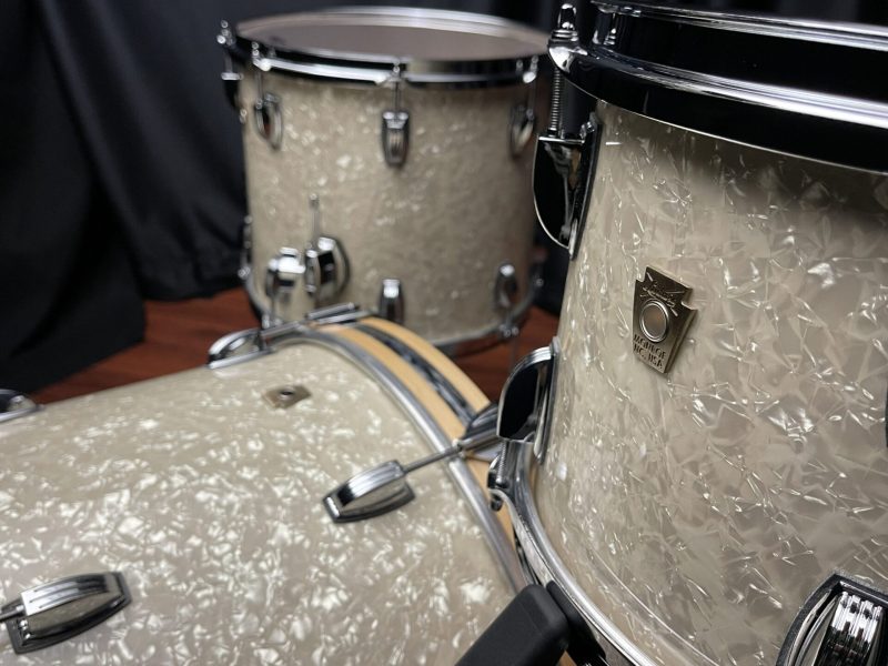 Ludwig USA Classic Maple Stingray 3pc Vintage White Marine 12, 14, 20 Kit