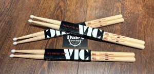 Vic Firth 2B Nylon Tip 3-Pack American Classic Hickory Drum Sticks