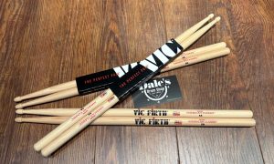 Vic Firth 5A American Classic Hickory 3-Pack Wood Tip Drumsticks