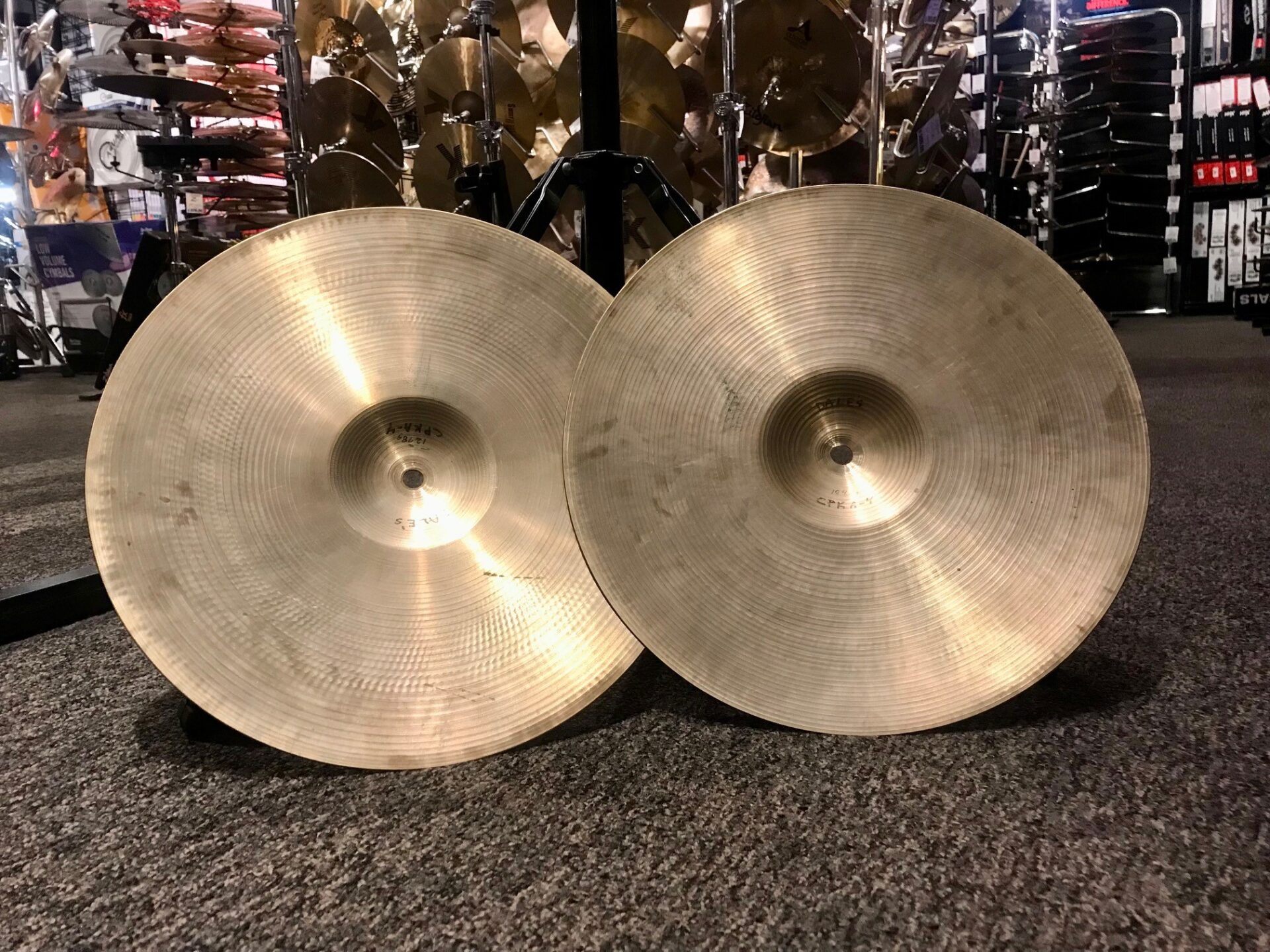 Zildjian Used Cymbals A 14 in. New Beat CO Stamp Hi Hat Cymbal Pair - Image 2
