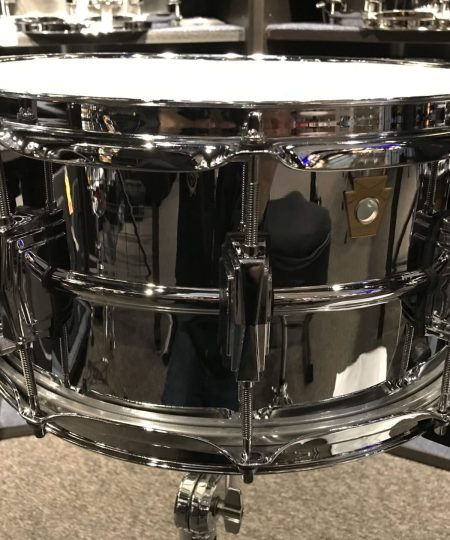 Alternative view of Ludwig Supraphonic LM402 6.5x14 Snare Drum Aluminum Supra