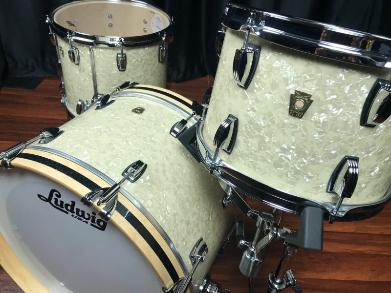 Ludwig USA Classic Maple Stingray 3pc Vintage White Marine 12, 14, 20 Kit