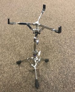 Yamaha SS740A Snare Drum Stand Fits 10 in. and 14 in. Snare Drums