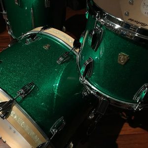 Ludwig classic maple green sparkle fab top
