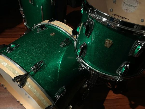 Ludwig classic maple green sparkle fab top