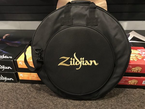 Zildjian ZCB22PV2 Premium Shoulder Cymbal Bag 22 in. w/ Dividers
