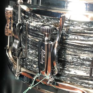 Ludwig Jazz Fest 5.5x14 in. Snare Drum Vintage Black Oyster LS9081Q