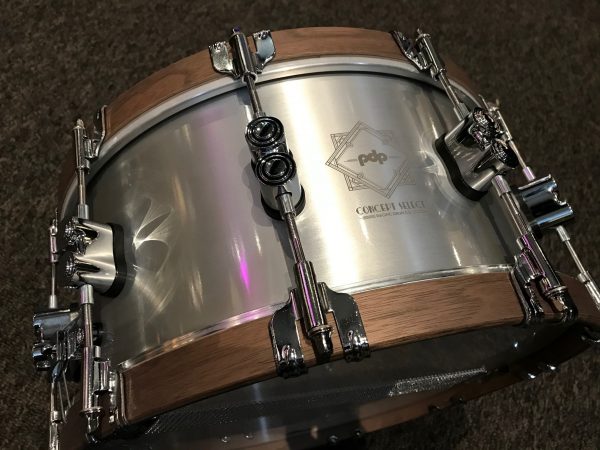 PDP Concept Select 3mm Aluminum 6.5x14 Snare Drum w/ Walnut hoops