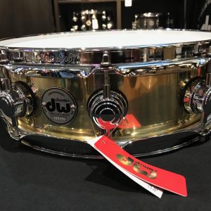 DW drums Collector’s B-stock Bell Brass 4×14 in. snare drum with chrome hardware