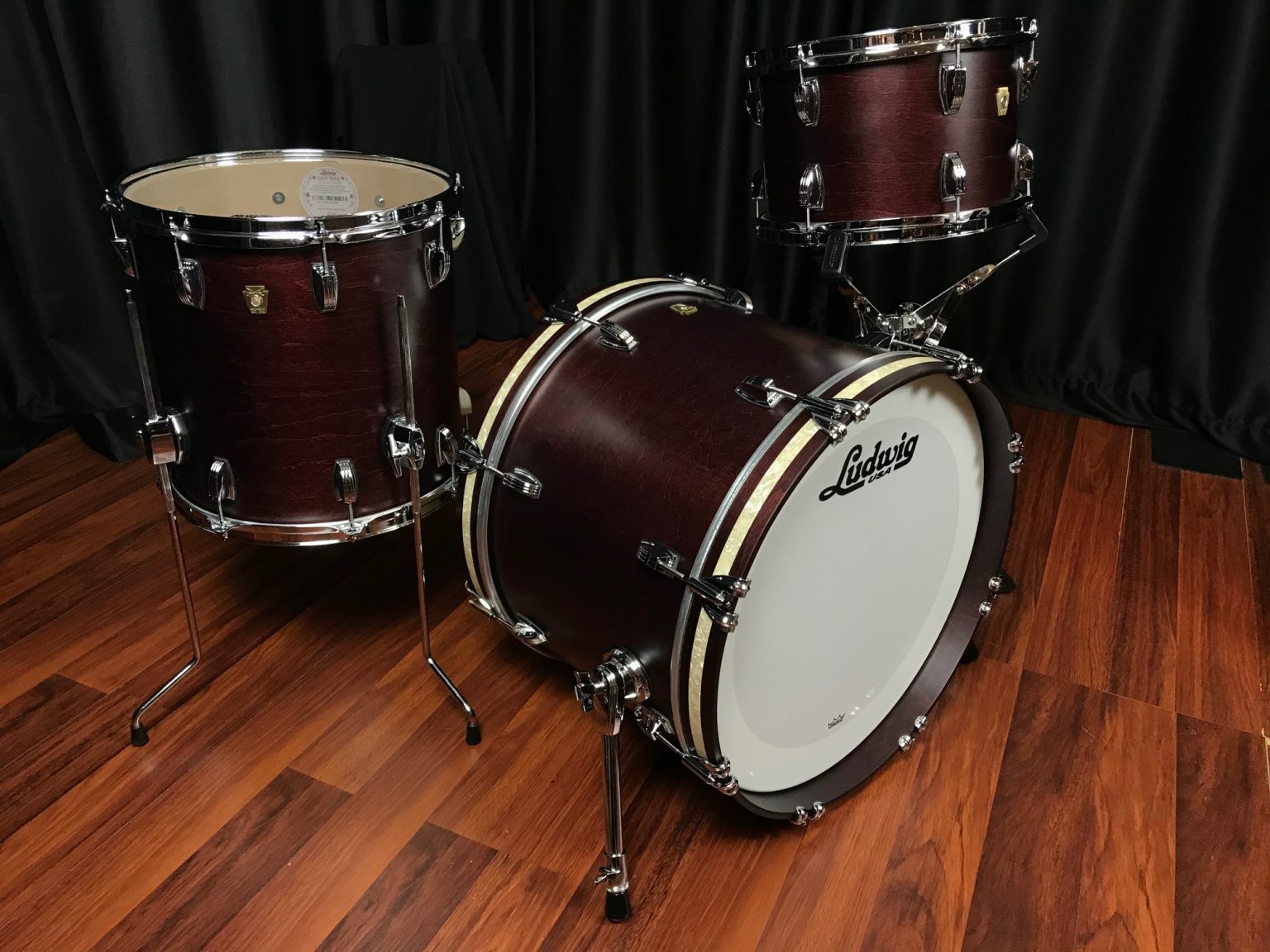 Ludwig USA Classic Maple Downbeat Satin Mahogany With VMP Inlays 3pc