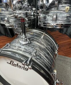 Ludwig Drums USA Classic Maple Vintage Black Oyster 10, 12, 14, 20 kit 10 Ludwig Drums USA Classic Maple Vintage Black Oyster 10, 12, 14, 20 kit