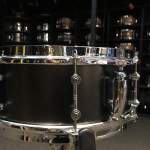 Gretsch Brooklyn Standard 5.5×14 Tube Lug Snare Drum Satin Black Metallic