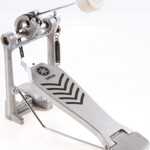 New Yamaha FP7210 chain-drive bass drum single pedal. Adjustable beater stroke angle. Adjustable spring tension. Folds flat for transport. Yamaha quality throughout! Dale's Drum Shop is an Authorized Yamaha Dealer. Contact us anytime with any questions about the gear we sell. A Drummer will respond to you promptly