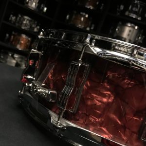 Ludwig Drums Classic Maple USA 5×14 Ltd. Burgundy Pearl Snare Drum