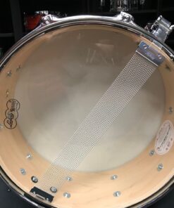 Ludwig Drums Classic Maple USA 5×14 Ltd. Burgundy Pearl Snare Drum