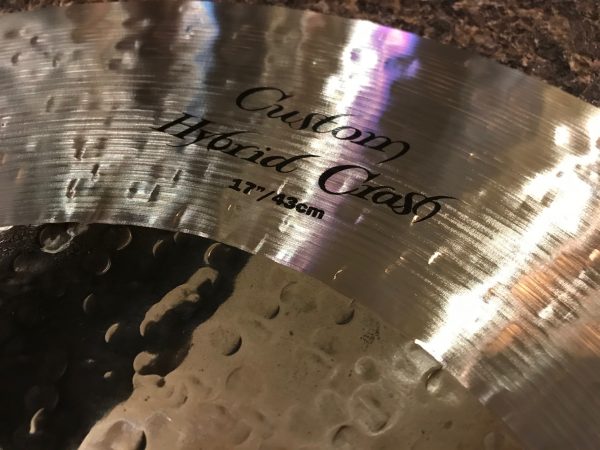 Zildjian Cymbals Used K Custom Hybrid 17 in. Crash Cymbal