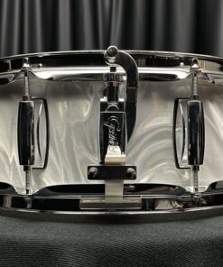 Gretsch White Satin Flame Catalina Club Jazz 12, 14, 18 and Snare CT1-J484-WSF 8 Gretsch White Satin Flame Catalina Club Jazz 12, 14, 18 and Snare CT1-J484-WSF