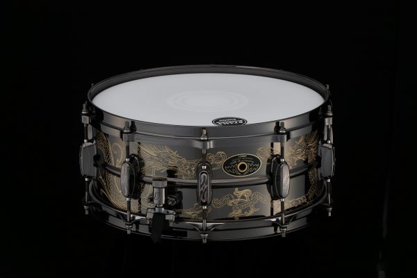 Tama Kenny Aronoff 40th Anniversary Snare Drum 6 deep x 14 diameter. black nickel shell and hardware engraved by john aldridge. die-cast hoops. this drum is sold.