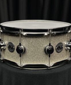 used Drum Workshop 6×14 Pure Maple Collector’s Series Broken Glass FinishPly snare drum with chrome hardware