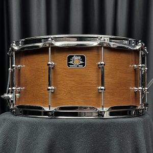 Ludwig Universal Series 6.5x14 Mahogany snare drum with chrome hardware and tube lugs