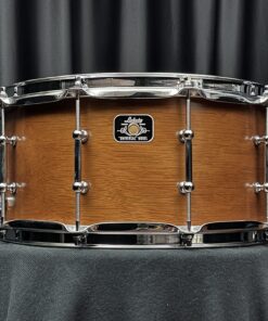 Ludwig Universal Series 6.5x14 Mahogany snare drum with chrome hardware and tube lugs