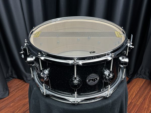 DW six point five by fourteen snare Drum Workshop Collector’s Pure Maple SSC Black Ice Snare Drum snare side