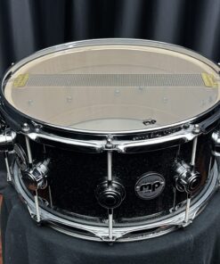 DW six point five by fourteen snare Drum Workshop Collector’s Pure Maple SSC Black Ice Snare Drum snare side
