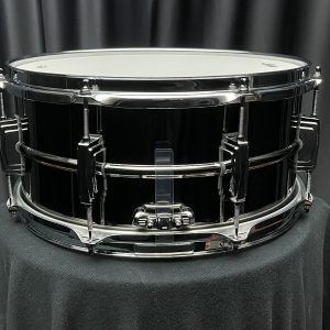 Ludwig Black Beauty 8 lug 6.5x14 brass snare drum showing butt detail