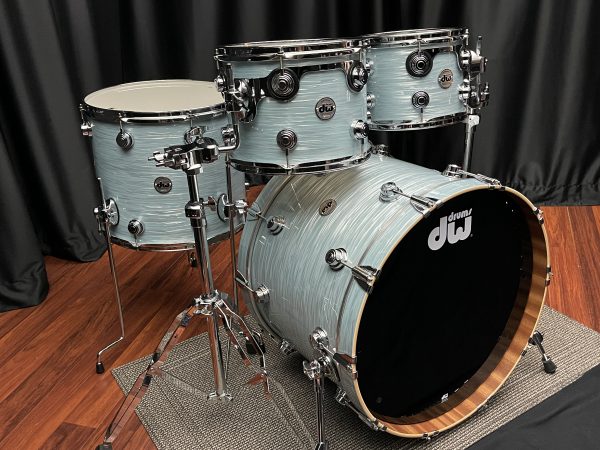 DW Collector's Series Maple Mahogany 4pc set in Pale Blue Oyster front three quarter