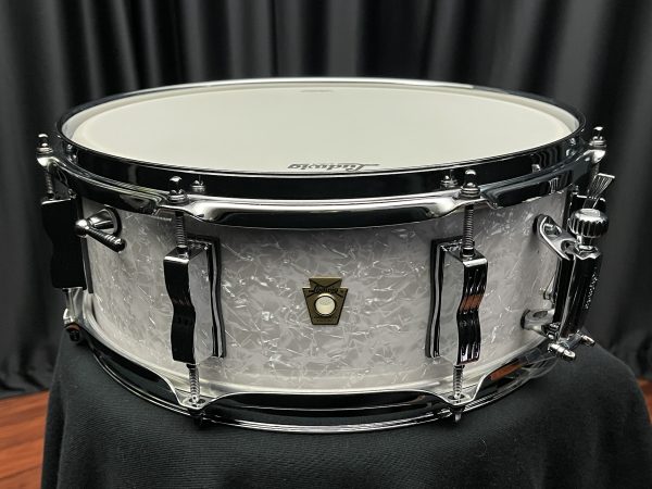 Ludwig Jazz Fest 5.5x14 snare drum in white marine pearl finish. Front view